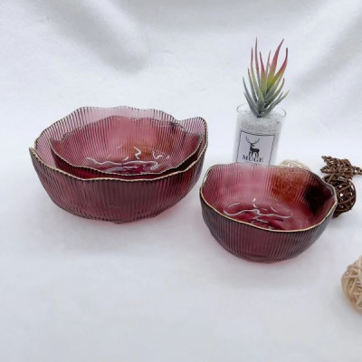 Салатник стекло средний фуксия 8*16см