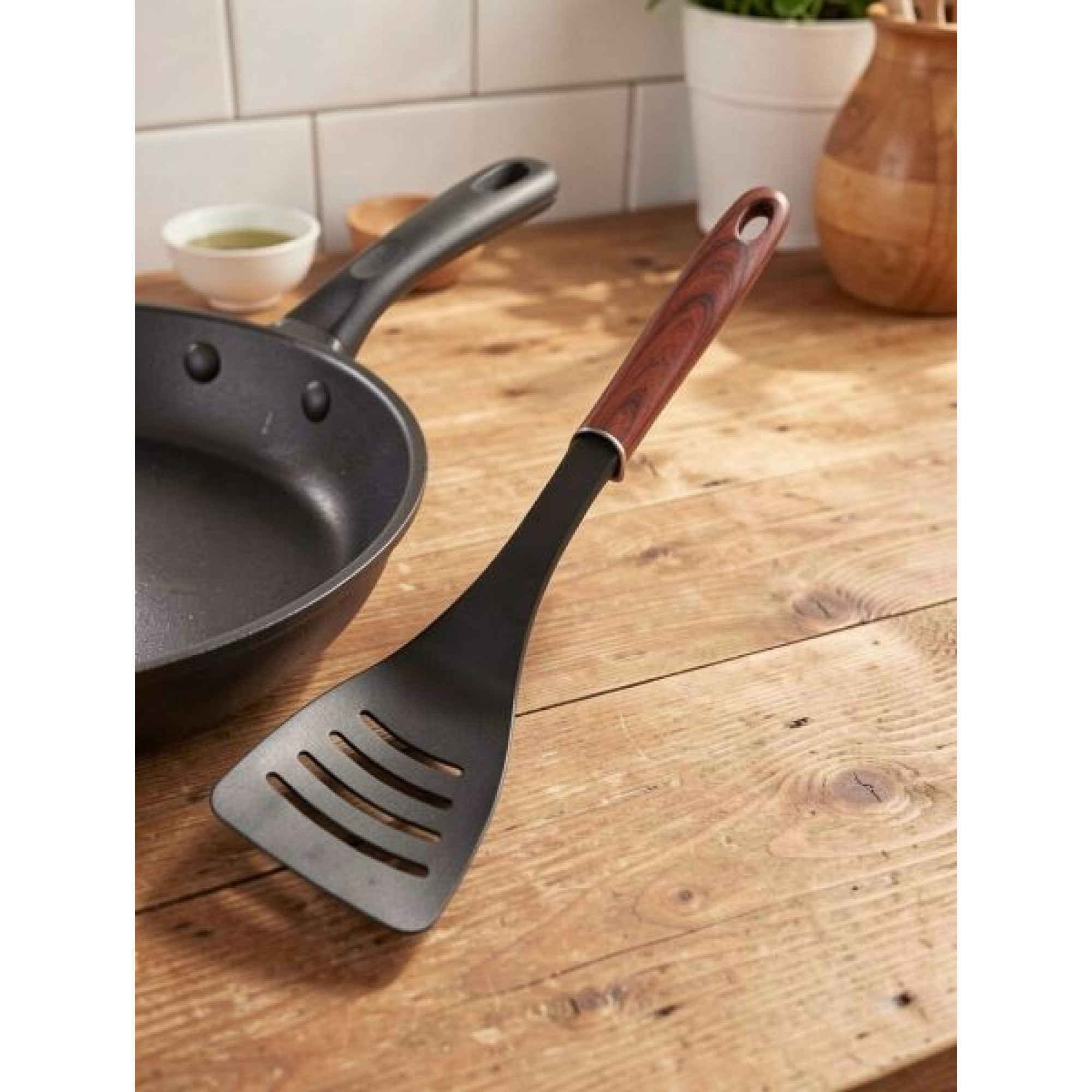 Лопатка Kitchen Tools 34см OZ