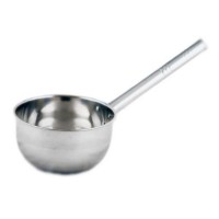 Ковш 18см с длинной ручкой нерж