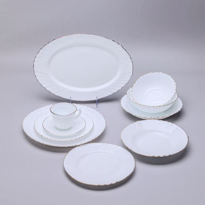 Набор стол40 пред.стеклок. белая"Зол.обод"(бл35см,бл30см,тар24см,тар19см,сал600мл,сал250мл,чайн.пар)